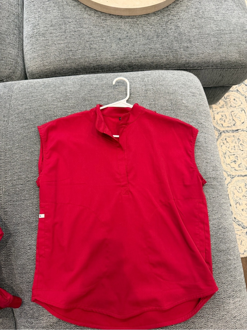 Womenโs Red scrub set- size small